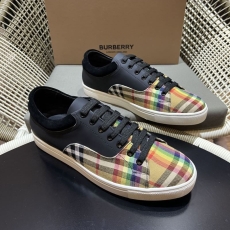 Burberry Low Shoes